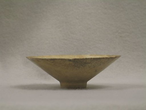 Lobed bowl