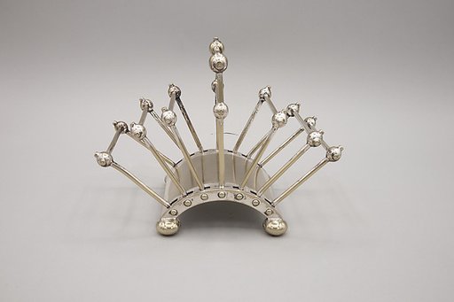 Toast or letter rack