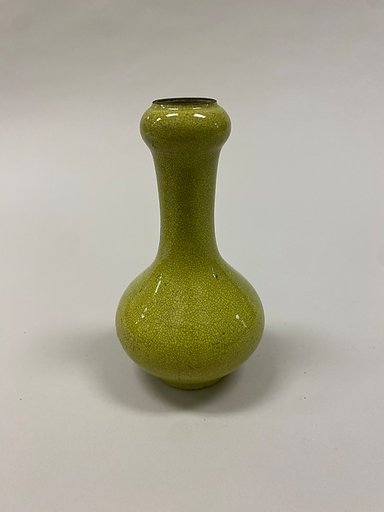 Bottle vase