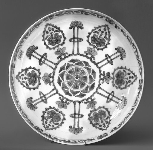Dish with stylized flower scrolls