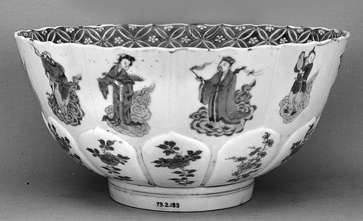 Lotus bowl with immortals