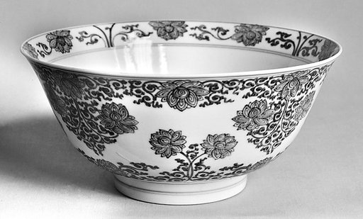 Bowl with floral pattern