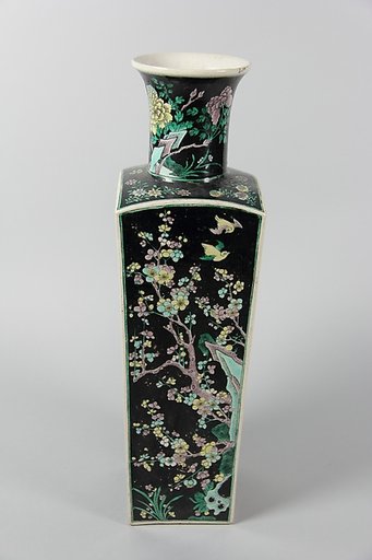Square vase with scenes of four seasons