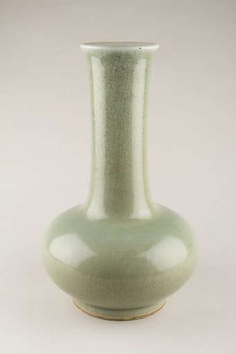 Bottle vase