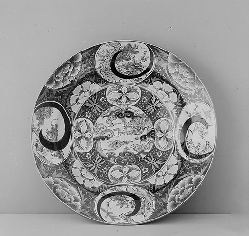 Large Dish