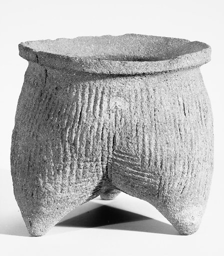 Tripod Cooking Vessel (Li)