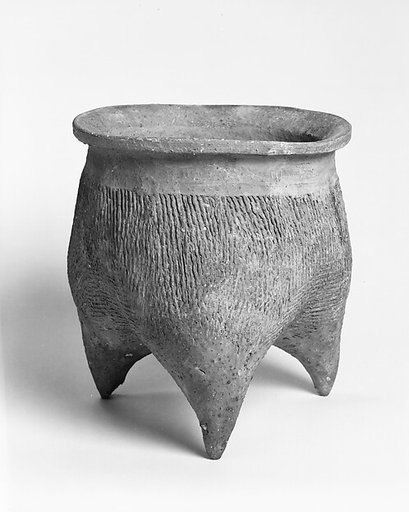 Lobed cooking cauldron (Li )
