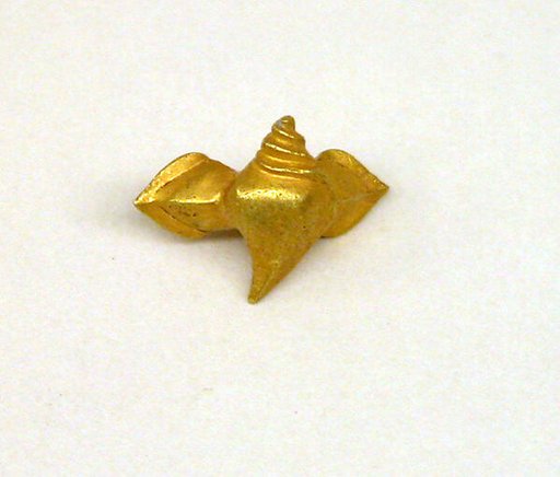 Ornament with Shankha
