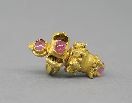 Ear Clip with Opaline Stones