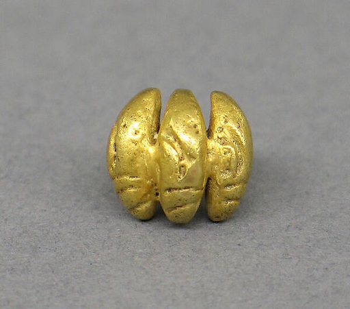 Ear Clip with Repeated Vegetable Motif