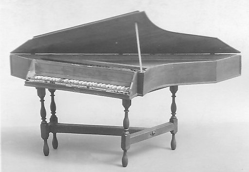 Bentside Spinet