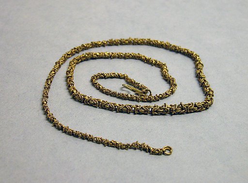 Twisted Wire Chain with Clasp