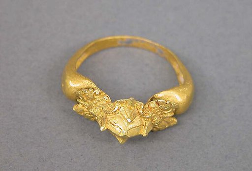 Ring with Lotus Bud and Foliate Designs