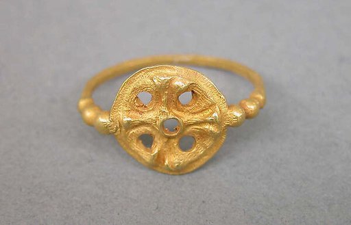 Ring with Discus of Vishnu