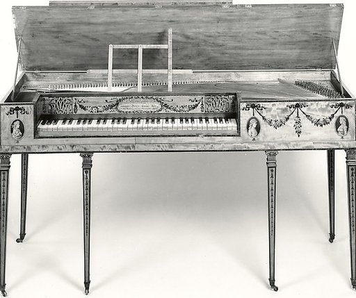 Square Piano