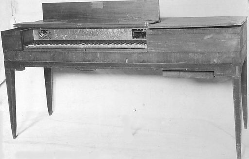 Square Piano
