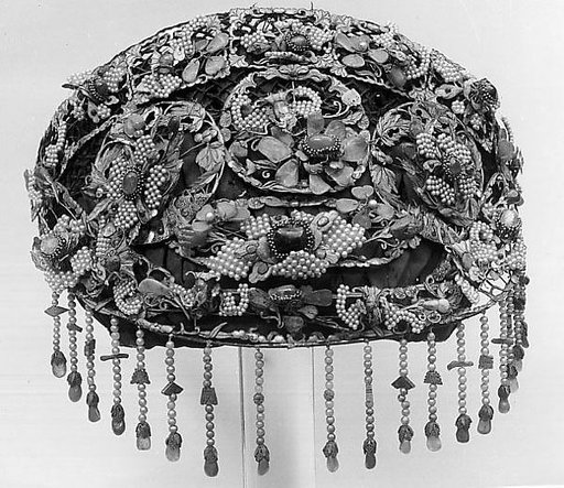 Manchu Woman's Headdress