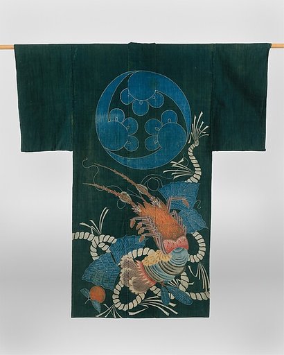 Kimono-Shaped Coverlet (Yogi) with Lobster and Crest