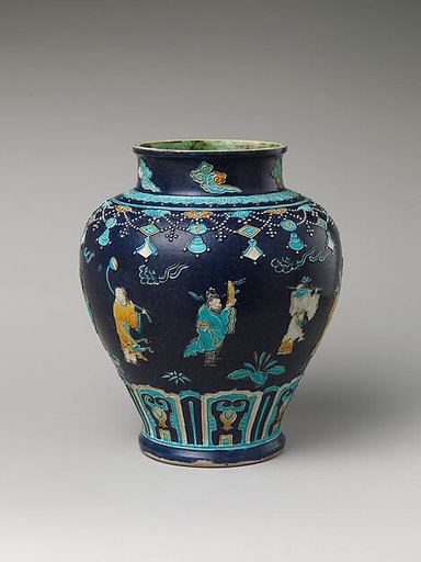Jar with immortals