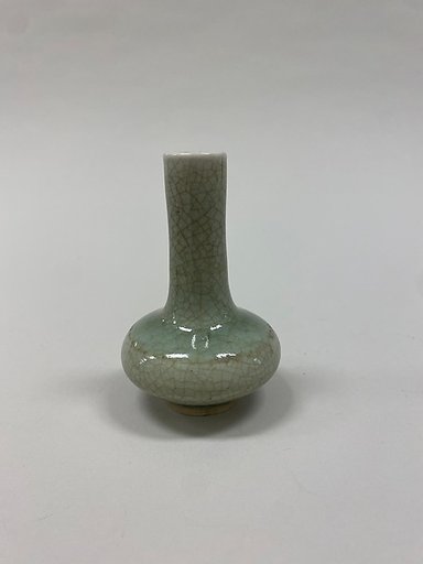 Miniature vase