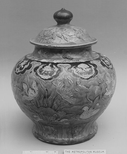 Covered Jar with a scene of lotus pond