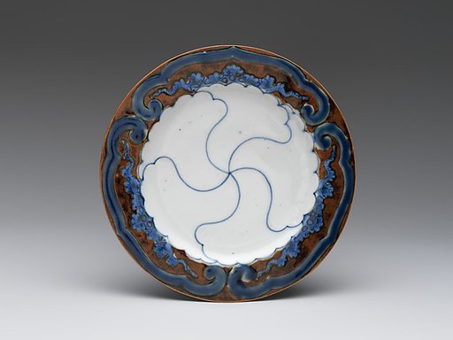 Small Dish (Kozara) with Stylized Flowers