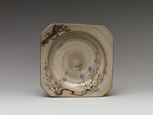 Square Dish with Decoration of Cherry Blossoms