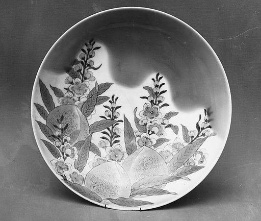 Dish with Peaches