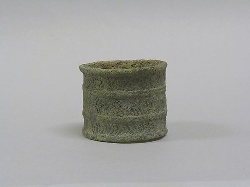 Bracelet with Wavy Pattern