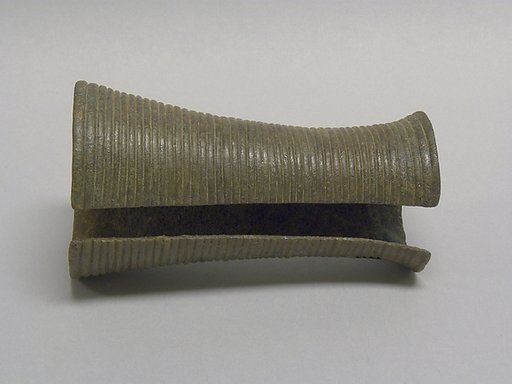 Cuff with Horizontal Grooves