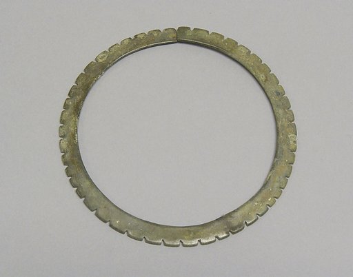 Anklet with Serrated Edge