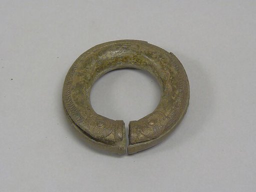 Hollow Bangle