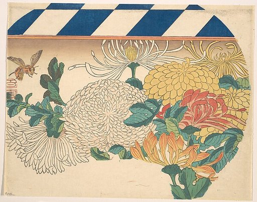 Chrysanthemums in Fan-shaped Design