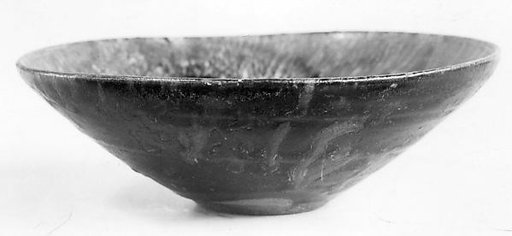 Bowl with birds