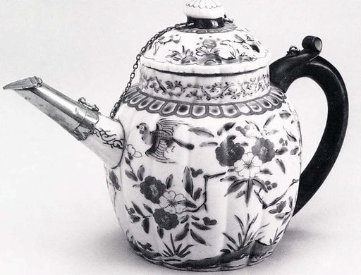 Lobed Teapot with Floral Design