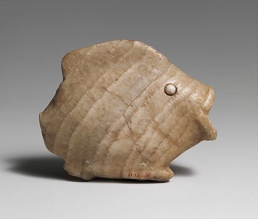 Ointment vase in the shape of a bolti fish