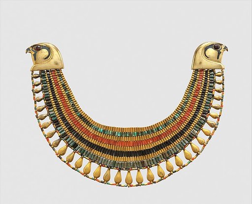 Broad collar of Senebtisi