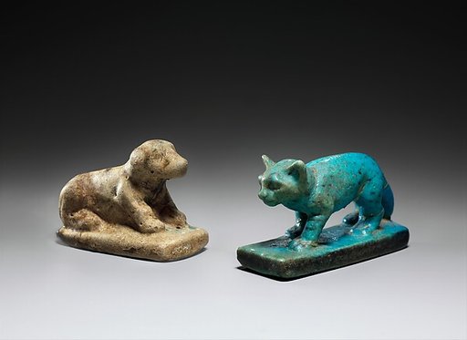 Cat figurine