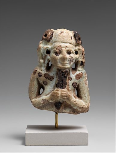 Double-flute player