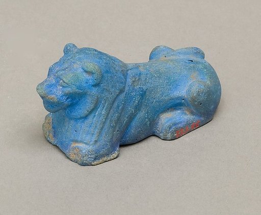 Figure of lion