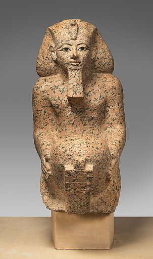 Kneeling statue of Hatshepsut