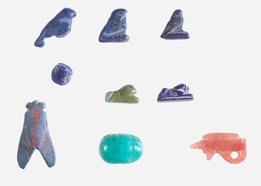 Frog amulet