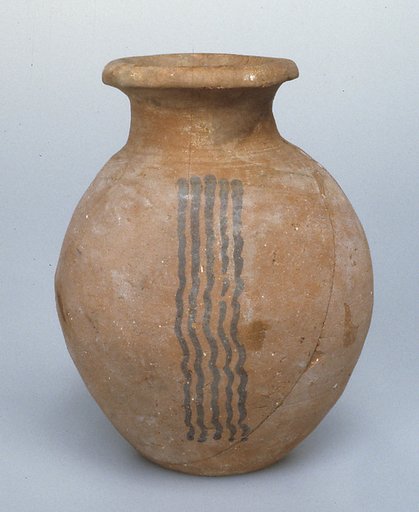 Late ware jar with wavy painted decoration