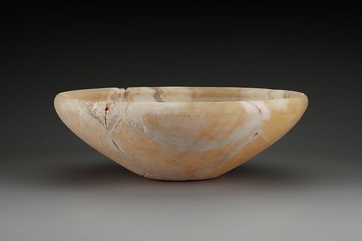 Shallow bowl