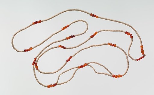 Girdle of disc and ball beads