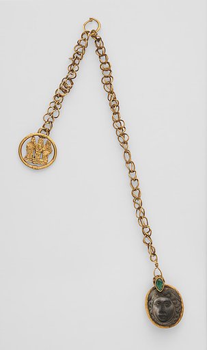Chain with two pendants
