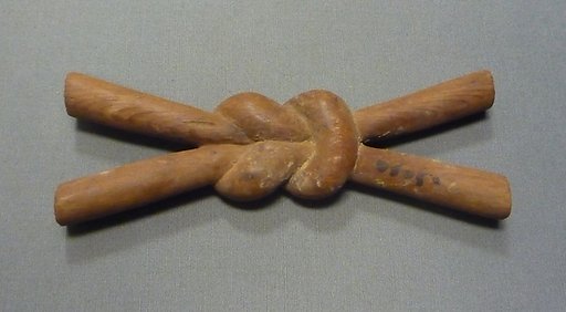Tjes-Knot Amulet from a Foundation Deposit for Hatshepsut's Temple
