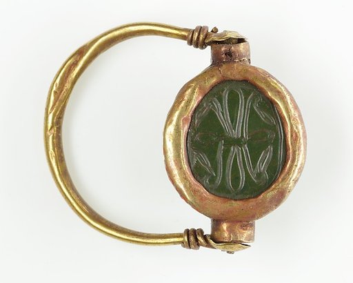 Scarab Finger Ring