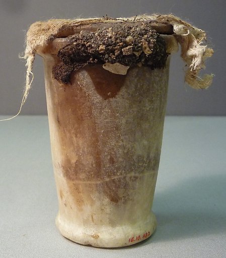 Inscribed Ointment Jar From Foundation Deposit 2 of Hatshepsut's Valley Temple