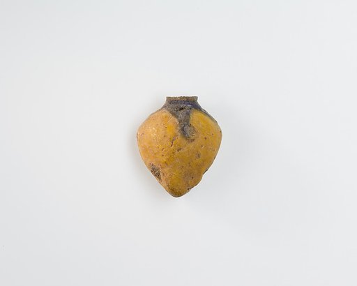 Persea fruit pendant
